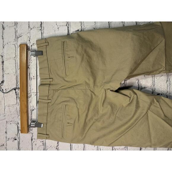 GAP Men's Straight Fit Khaki Pants 31x30 - Picture 7 of 7